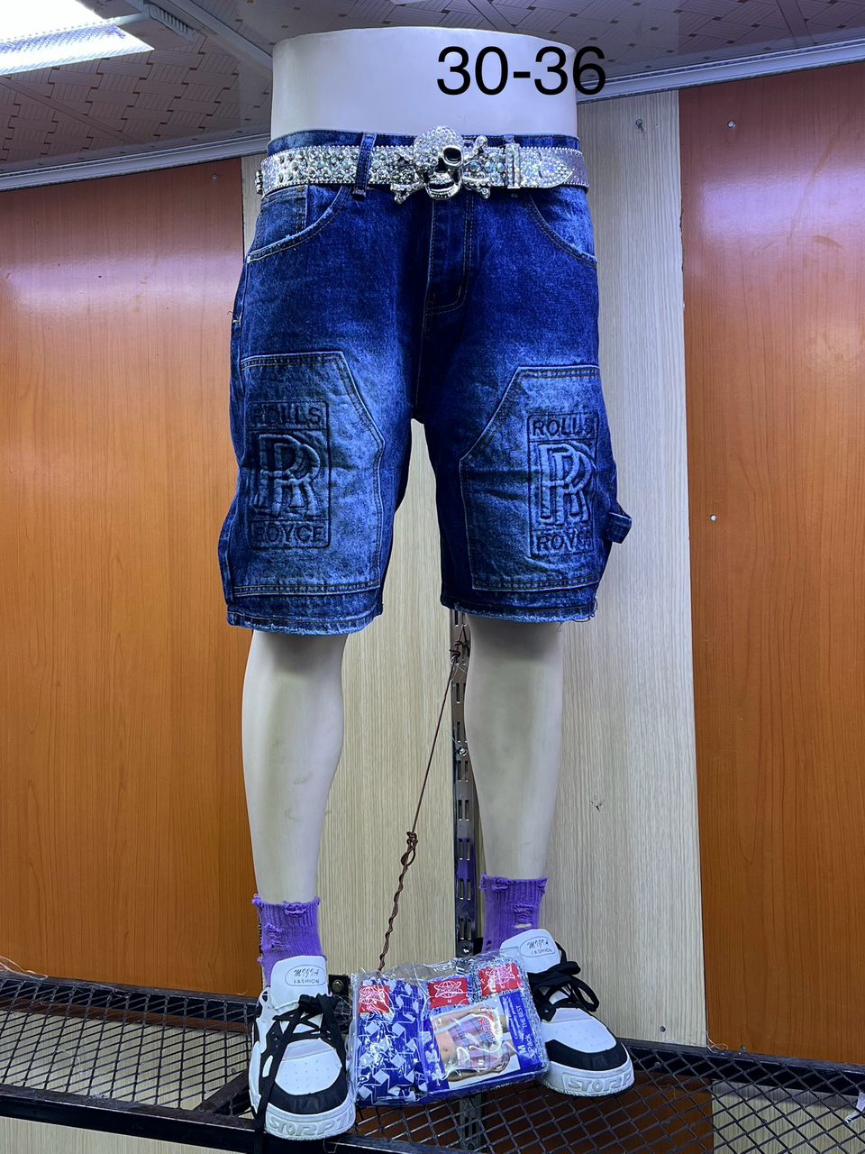 Men's Dark Wash Denim Cargo Shorts with Butterfly Appliqué