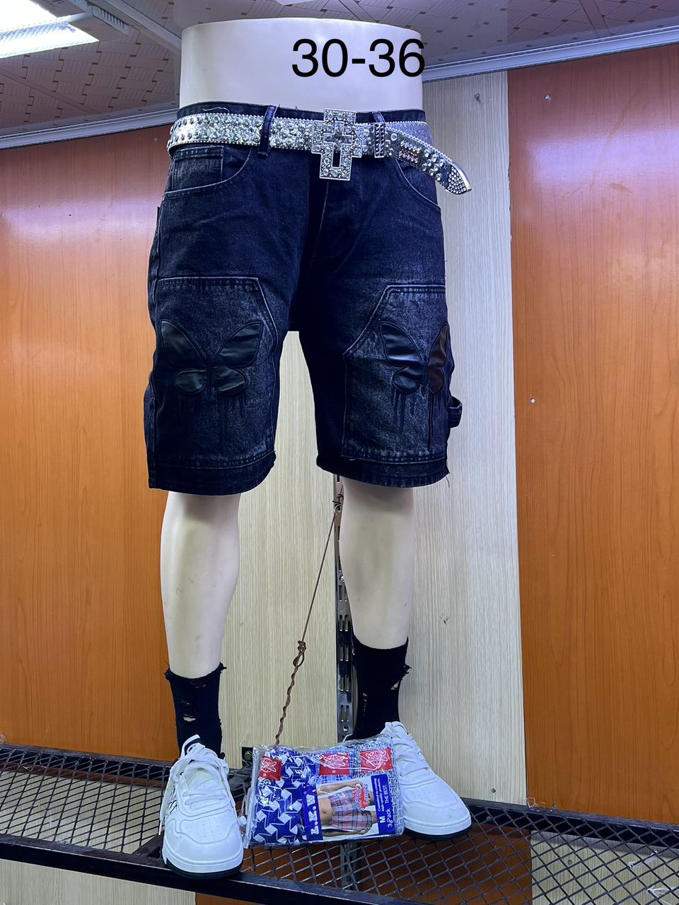 Men's Dark Wash Denim Cargo Shorts with Butterfly Appliqué